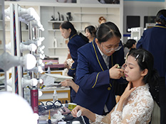 ތW(xu)У_܇b̌W(xu)F(xin)(chng)